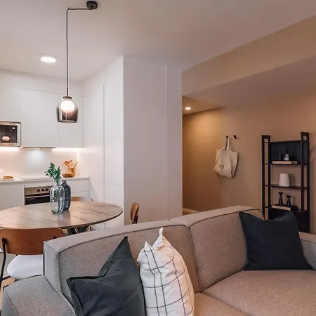 Luso - 2 Bedrooms In Alcantara Lisboa