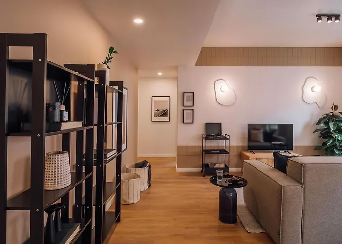 Luso - 2 Bedrooms In Alcantara 公寓 *