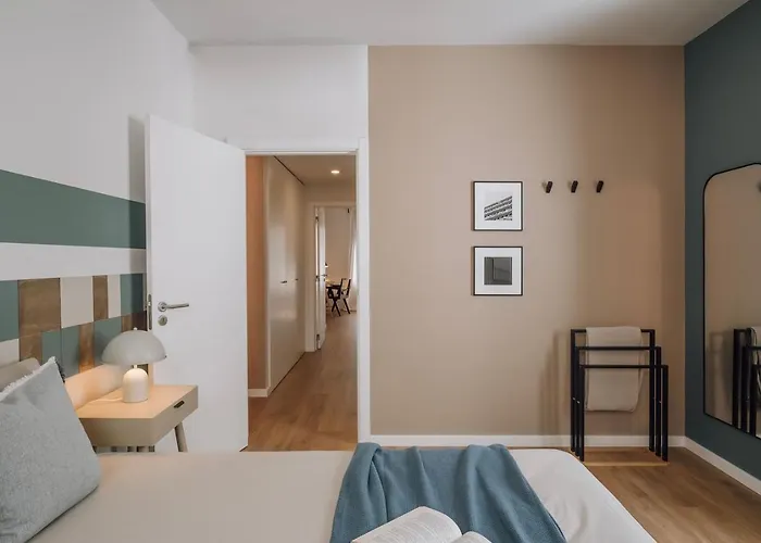 Luso - 2 Bedrooms In Alcantara Appartement *